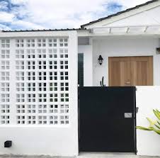 Beli rumah ni melibatkan banyak belanja. Rumah Second Hand Mula Tengok Buruk Je Tapi Keluarga Ni Beli Jadi Cantik Luar Biasa Keluarga