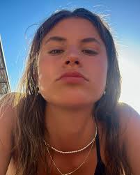 esperanza lira feliu (@esperaanzalira) • Instagram photos and videos