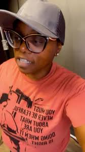 A little behind the scenes action of my first photoshoot for my article as  the new Food and Drink Editor of Hope Magazine! (Yes, I get to hire  professional photographers now! 🤪) Our summer issue drops ...