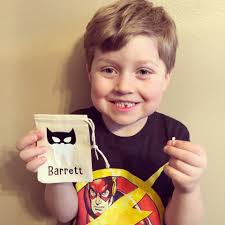 Child loses first tooth