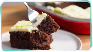 Jetzt ausprobieren mit ♥ chefkoch.de ♥. Zucchinikuchen Rezept Fur Zucchinikuchen Bayern 1 Radio Br De