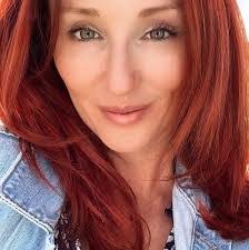 Bree Cahill's Instagram, Twitter & Facebook