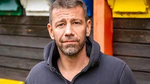 Fundraiser by Patrick Gubler : Asiatische Hornissen gegen Schweizer Bienen