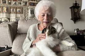 An Ohio city is marking 30 years since the swearing-in of former US  Treasurer Mary Ellen Withrow