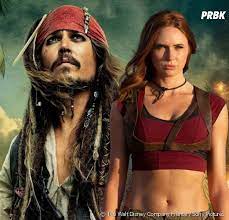 Pirates des caraïbes (pirates of the caribbean) est une franchise de médias cinématographique sur la piraterie produite par jerry bruckheimer et walt disney pictures.elle est composée de cinq films, sortis entre 2003 et 2017. Pirates Des Caraibes 6 Johnny Depp Finalement De Retour Aux Cotes De La Nouvelle Heroine Purebreak