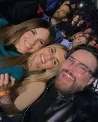 Vean las historias para que se vacilen parte del concierto de @montaner la  pasamos genial @camilacanabal + @lachechi #ArenaMiami