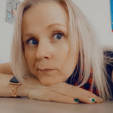 Possibly a silly request but I hope someone can help!! I have Parkinsons  and find getting into bed very difficult. So I need to know how high the  bed is from the