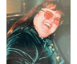 Karin Brannon's Instagram, Twitter & Facebook