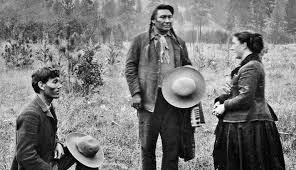 What Caused The Feud Between The Hatfields & Mccoys?
