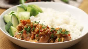 Masukkan bumbu utuh dan tumis terus bumbu hingga matang. Resep Tumis Ayam Serai Youtube