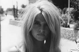 Julie frances christie born 14 april 1940 is an english actress an icon of the swinging london era of the 1960s she has won the academy golden globe b. 09czpzym9x4gfm
