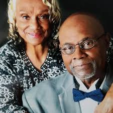 How to access a 1970 Oakland High yearbook?