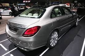 Seductive body lines reveal the bloodline of the c 300 coupe. Facelifted Mercedes Benz C Class Is Incoming Evo