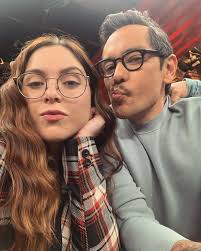 Facebook gives people the power to share and makes. Callate Y Escucha Y Asi Aprendes El Exabrupto Que Tuvo Estefania Veloz Con Una Companera De Programa Que Molesto Al Conductor Centro De Informes