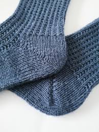 Maybe you would like to learn more about one of these? Socken Uber Socken Modelle Und Garne Maschenfein Socken Stricken Anfanger Socken Stricken Muster Socken Stricken Anleitung