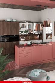 Rot gilt als dynamische, sinnliche, aufregende und belebende farbe. Pin Auf Kuchentrends 2020