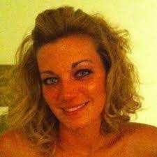 Liz Delong's Instagram, Twitter & Facebook