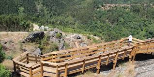 Map of castanheira de pera (leiria region / portugal), satellite view: Fragas De Sao Simao Walkways Nature Trail Outdooractive Com