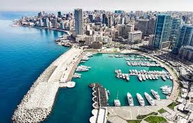 The city is situated on a peninsula at the midpoint of lebanon's mediterranean coast. Privat Transfer Vom Flughafen In Beirut Zu Ihrer Adresse Getyourguide