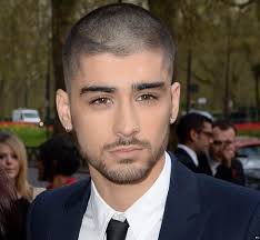 Zayn Malik: Singer not in touch with his former bandmates