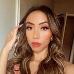 Leslie Singson's Instagram, Twitter & Facebook