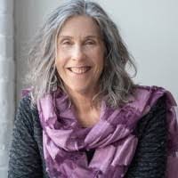 Natasha Wratten's Instagram, Twitter & Facebook