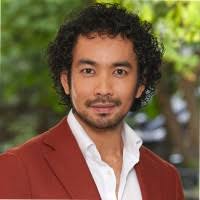 100+ perfiles de «Faller,»