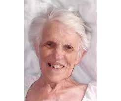 Lucille Draper's Instagram, Twitter & Facebook