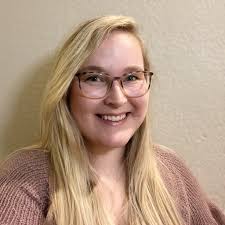 Jennifer Bullen's Instagram, Twitter & Facebook