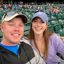 Rebekah Ehresman Mounce (@beksehresman)