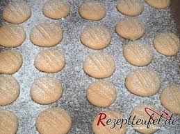 Rezept Fur Schneeflocken Platzchen Mit Einem Hauch Von Zimt Rezept Platzchen Backen 2 Zutaten Kuchen Rezepte