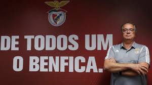Carlos alberto serra de oliveira gose (belém, 10 de agosto de 1921 — lisboa, 1 de julho de 1981) foi um escritor português.recebeu o prémio bordalo (1971) na categoria de literatura e o prémio cidade de lisboa (1978). Carlos Lisboa Basquetebol Benfica Entrevista Btv Sl Benfica