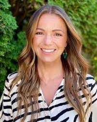 Angela Keeney's Instagram, Twitter & Facebook