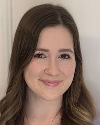 Cara Casey's Instagram, Twitter & Facebook