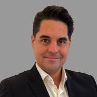 800+ perfiles de «Timmers»