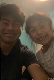 Toby Elmore's Instagram, Twitter & Facebook