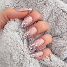 50 Beste Und Nageldesign Schlicht Designs Fur Damen In 2020 Blush Nails Swag Nails Hot Nails