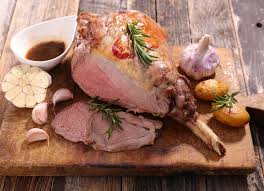 Gigot d'agneau : cuisson, recette et accompagnement