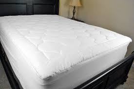 Bright White Quilted Patterned Rectangular Mattress Pad 39 X 75 Mattress Pad Mattress Queen Mattress