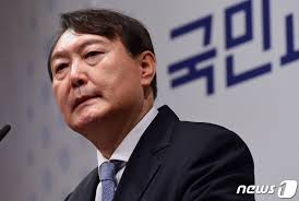 당시 더욱 충격적인 것은 윤석열 선배 부장검사와 불륜이었고. å°¹ì¸¡ ê¹€ê±´í¬ ë™ê±°ì„¤ ë³´ë„ ì•…ì˜ì  íŒ¨ë¥œì·¨ìž¬ ê°•ë ¥ ë²•ì  ëŒ€ì' ì¢…í•©