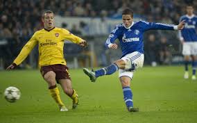 El centrocampista del barcelona ibrahim afellay se ha roto el ligamento cruzado anterior de la rodilla izquierda en un lance del entrenamiento que el conjunto azulgrana ha realizado esta tarde en la. Italian Giants Eye Up Barcelona Attacker Ibrahim Afellay Caughtoffside