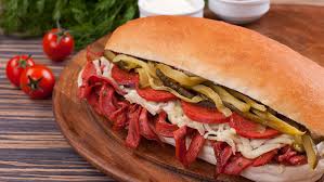 Dizide kumru karakterinin hikayesinin anlatıldığı bölümler madalyonun i̇çi kitabında 'kader kurbanları' bölümünden esinlenerek oluşturuldu. Kumru Tarifi Yemek Tarifi Gida Saglikli Ogle Yemekleri Hizli Yemek Tarifleri