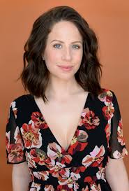 Biography author matching anna (Sorted by A-Z Ascending)