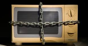 Do not put snow in winter because it is difficult to follow. Top 10 Des Choses A Ne Pas Mettre Dans Un Micro Ondes Cuisine Az