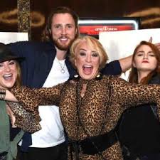 Tanya Tucker'S 3 Kids All Followed In Her Footsteps! Meet The Country  Singer'S Children