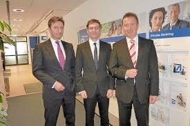 Die beratung in der filiale bochum husemannplatz durch frau harbach war kompetent und sehr hilfreich. Villingen Schwenningen Beratung Steht Ganz Hoch Im Kurs Villingen Schwenningen Umgebung Schwarzwalder Bote