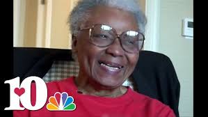 WBIR Vault: The Love Kitchen's Helen and Ellen appear