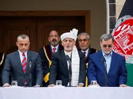 الرئيس الأفغاني يتحدث عن خطة هزيمة طالبان في 6 أشهر. Ø§Ù„Ø±Ø¦ÙŠØ³ Ø§Ù„Ø£ÙØºØ§Ù†ÙŠ ÙŠØµØ¯Ø± ØªØ¹Ù„ÙŠÙ…Ø§Øª Ø¨ØªØ³Ù„ÙŠØ­ Ø§Ù„Ù…Ø¯Ù†ÙŠÙŠÙ† Ù„Ù…ÙˆØ§Ø¬Ù‡Ø© Ø·Ø§Ù„Ø¨Ø§Ù† ØµØ­ÙŠÙØ© Ø§Ù„ÙˆØ·Ù†
