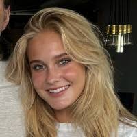 500+ "Karlova" profiles