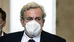 Dopo la gialla rafforzata, la zona arancione rafforzata o arancione scuro ha fatto il suo debutto in a differenza di altre regioni in cui si procede con l'istituzione di zone rosse locali, come in toscana, la. Per La Puglia Valutiamo Zona Rossa Rafforzata Emiliano Vuole Chiedere Alle Aziende Smart Working Per Il Maggior Numero Di Dipendenti La Repubblica